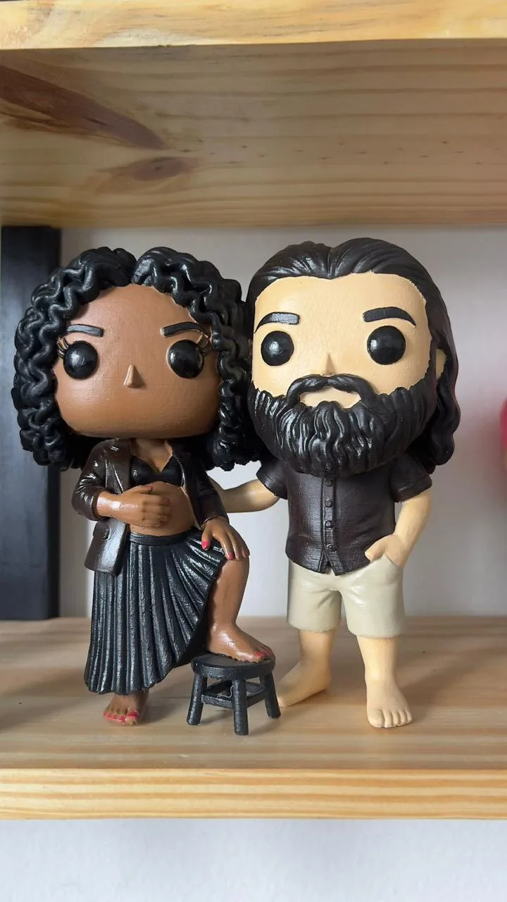 Miniatura personalizada de um casal criada pela Manda Print Lab 3D